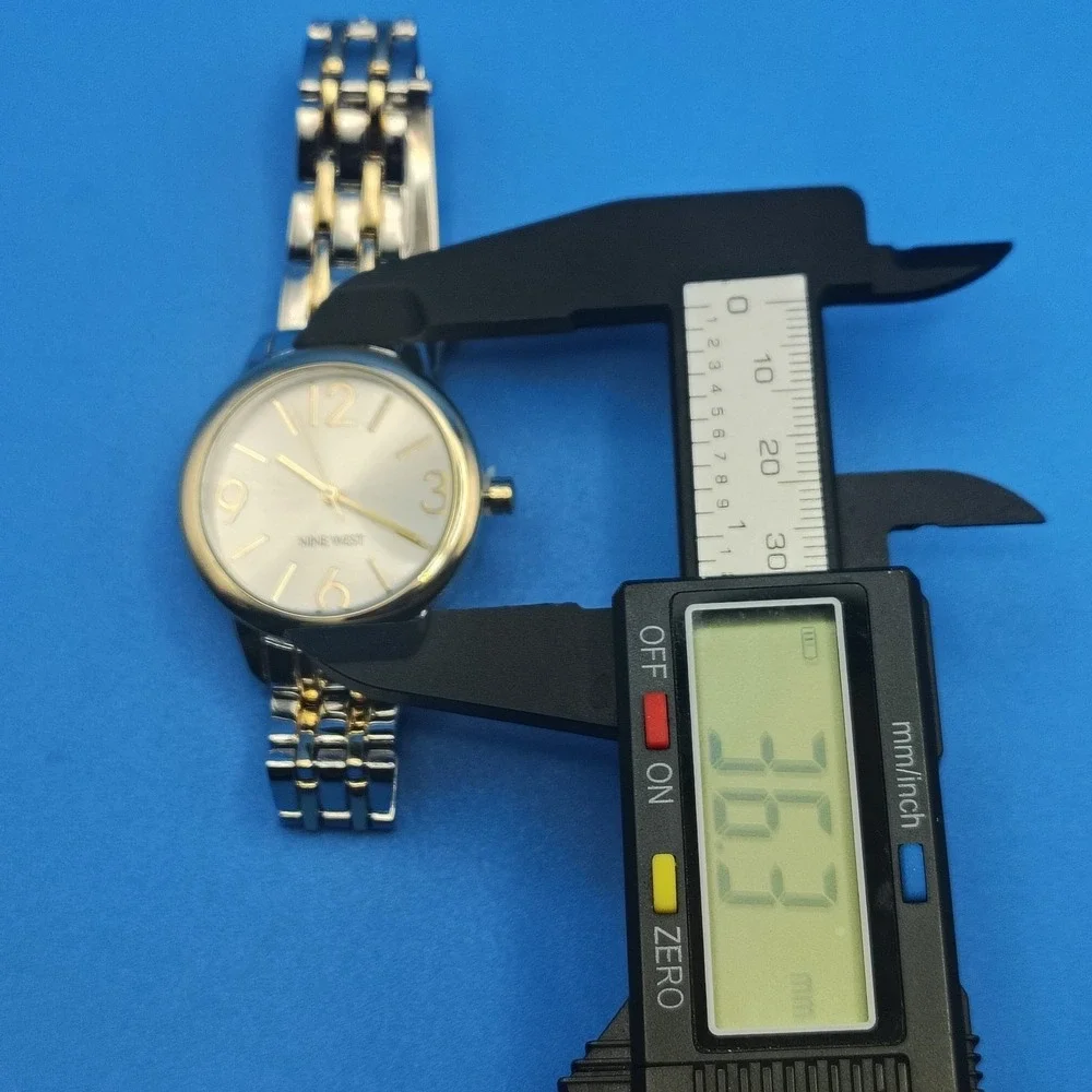 New! Vintage 2010 Nine West Two Tone  Women's Quartz Designer Fashion Watch NOS